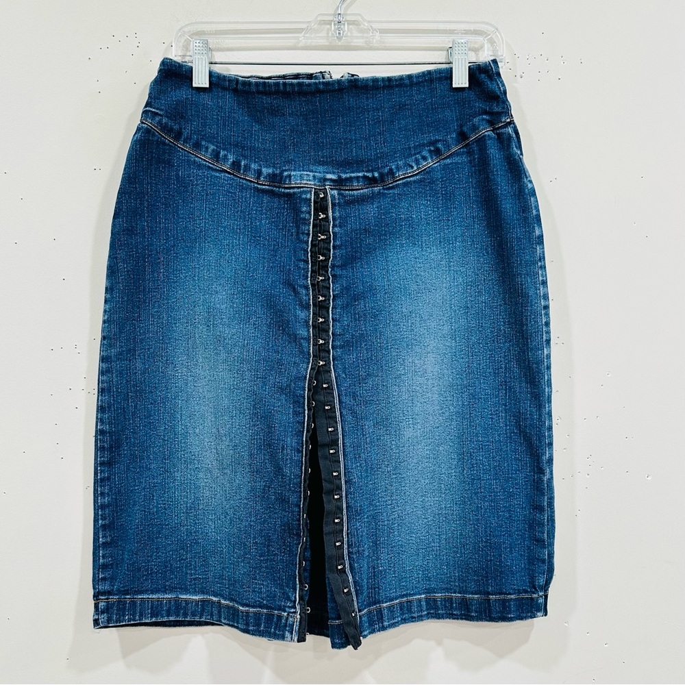 Arden B. Vintage Y2K Denim Pencil Skirt with Hook-and-Eye Front Slit, Size 8 USA